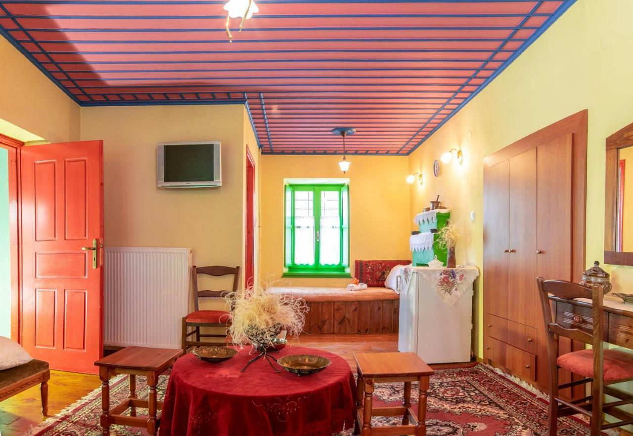 Morfeas Guesthouse Papigko Luaran gambar