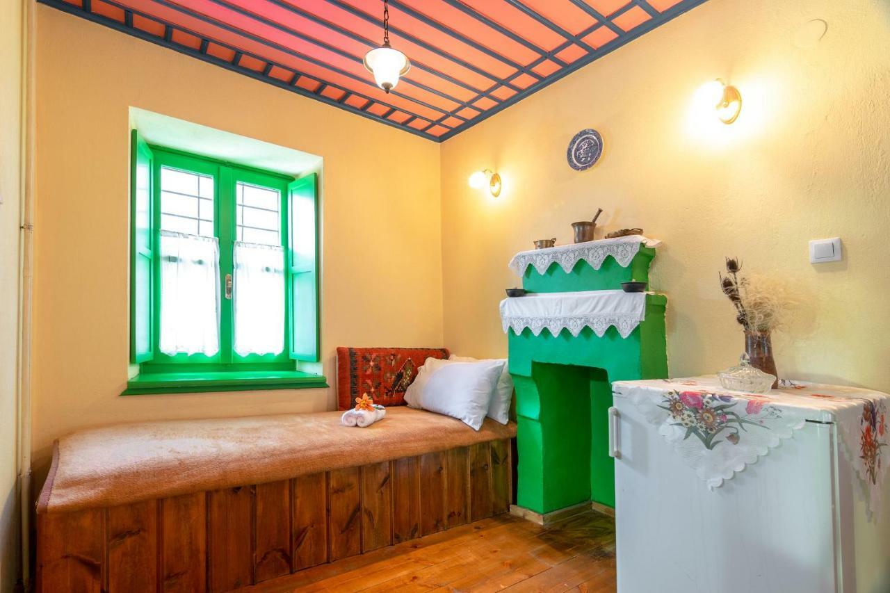 Morfeas Guesthouse Papigko Luaran gambar