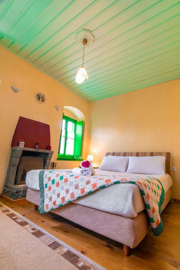 Morfeas Guesthouse Papigko Luaran gambar