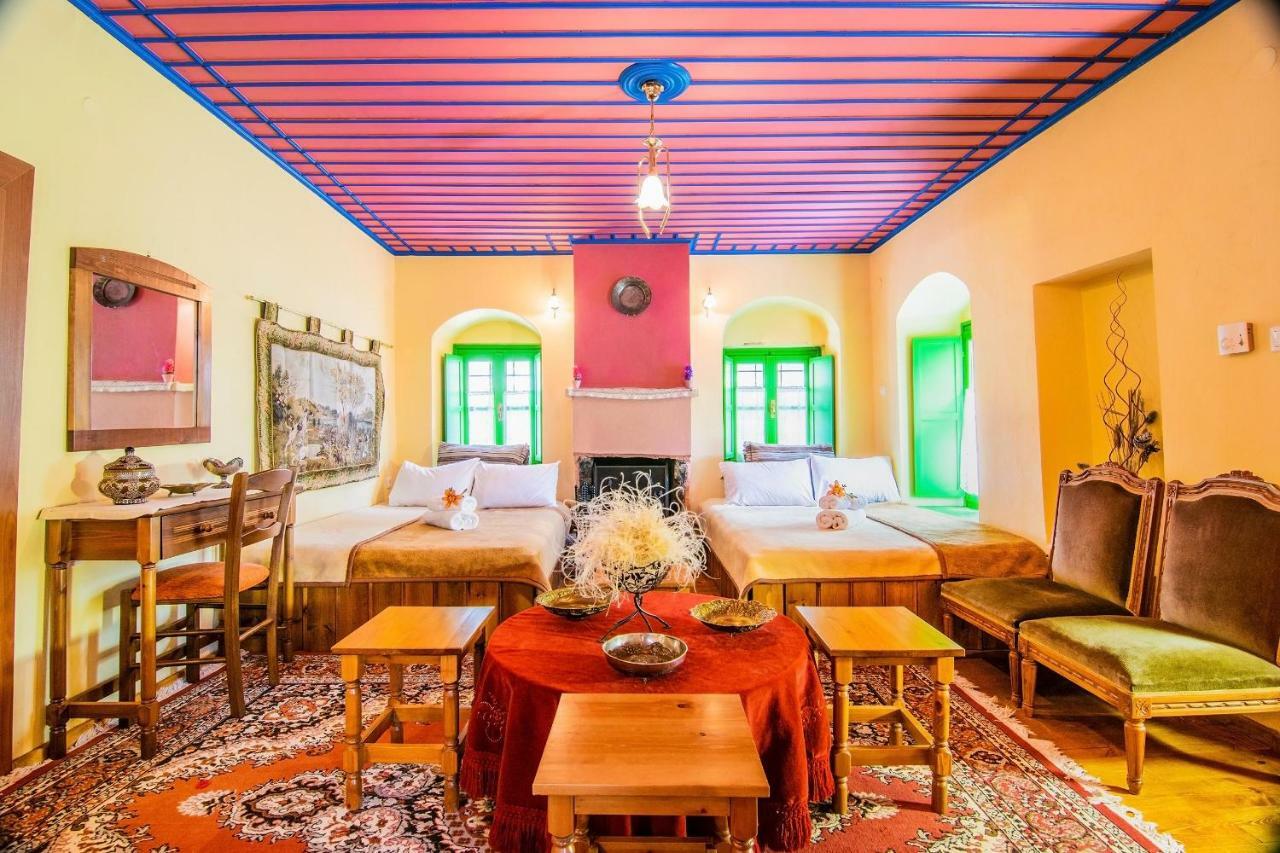 Morfeas Guesthouse Papigko Luaran gambar