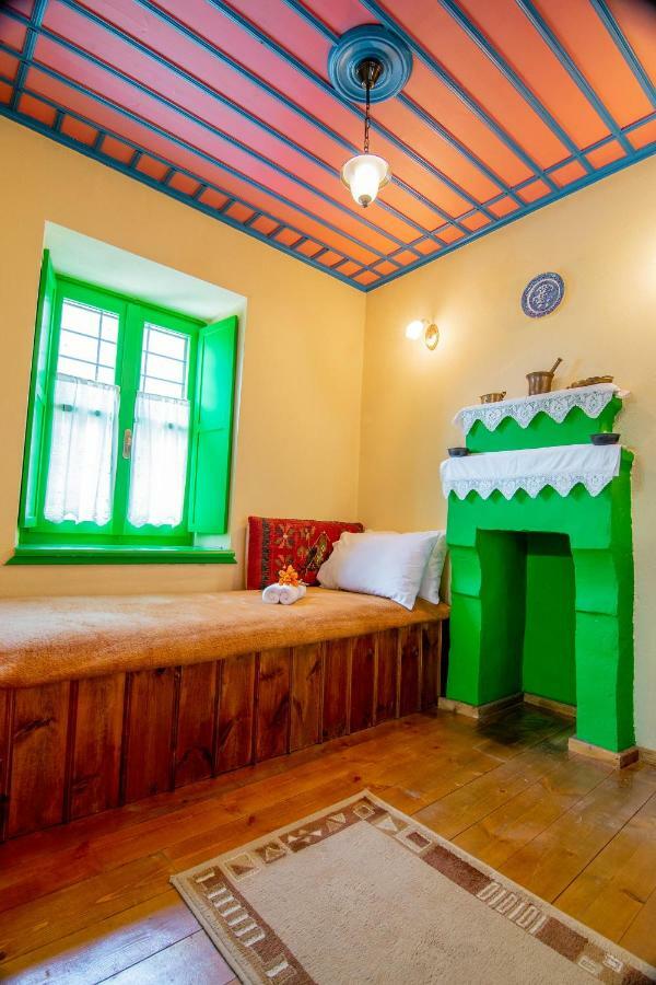 Morfeas Guesthouse Papigko Luaran gambar