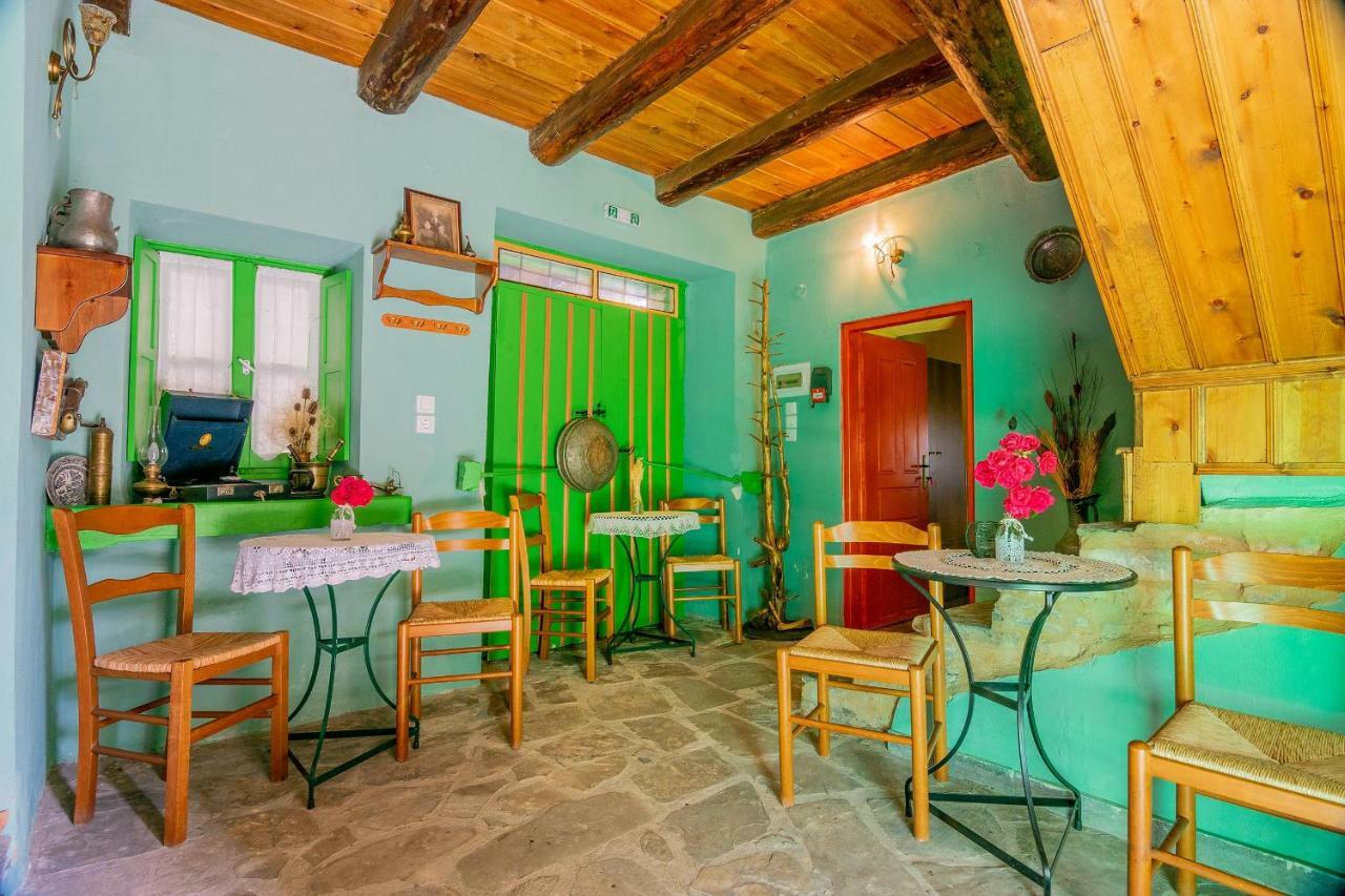 Morfeas Guesthouse Papigko Luaran gambar